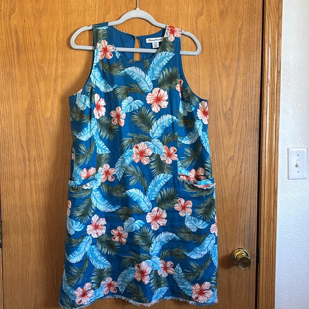🌴Gently Used Tommy Bahama large linen sleeveless dress🌴